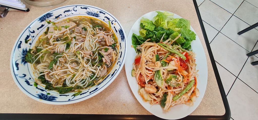 Pho Vietnam #3 | 9001 Jewel Lake Rd #11, Anchorage, AK 99502, USA | Phone: (907) 274-2033