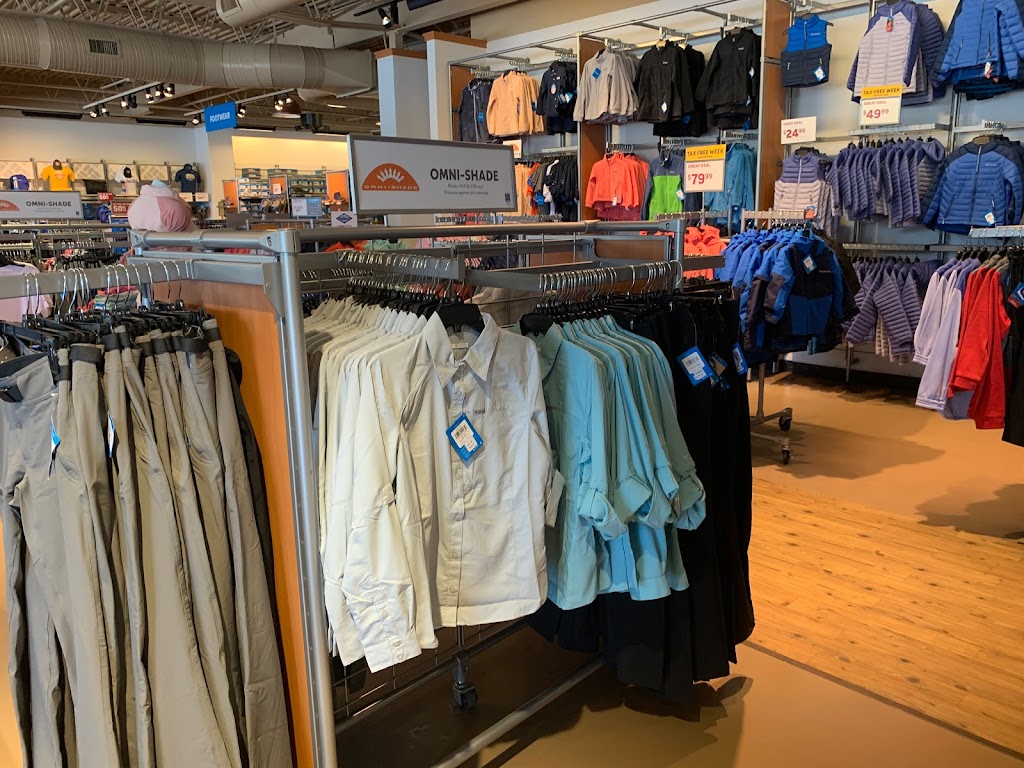 Columbia Factory Store | 5715 Richmond Rd, Williamsburg, VA 23188, USA | Phone: (757) 564-7604