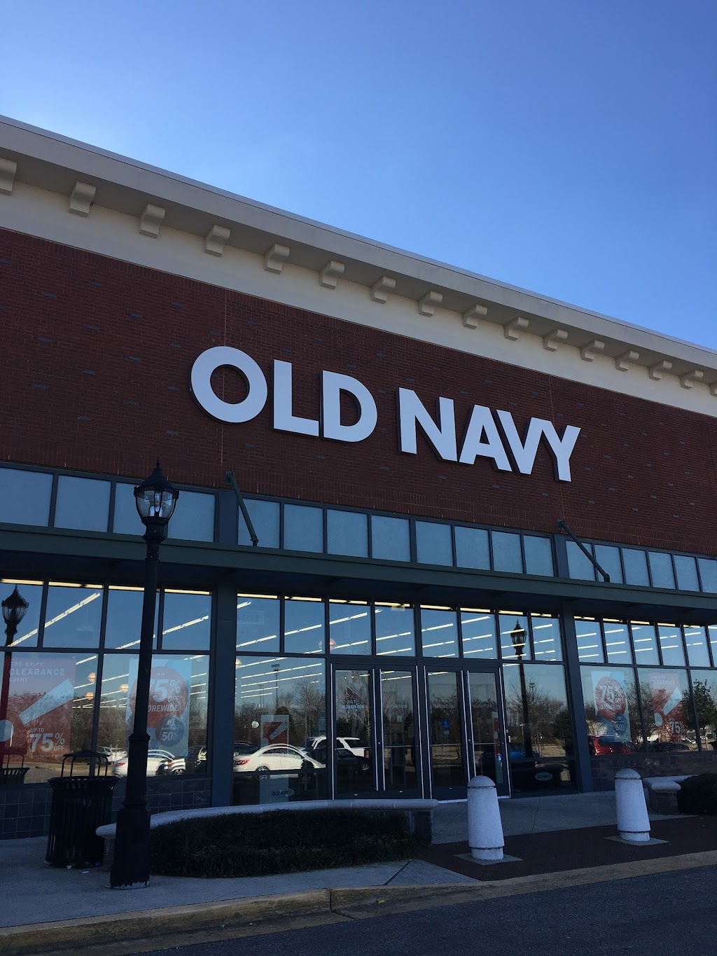 Old Navy | 10287 E Shelby Dr Anchor D, Collierville, TN 38017, USA | Phone: (901) 854-7657