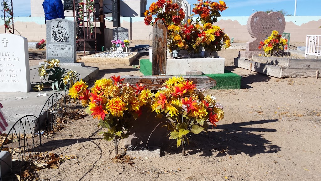 San Jose De Armijo Cemetery | 2957 Arenal Rd SW, Albuquerque, NM 87121, USA | Phone: (505) 836-0306
