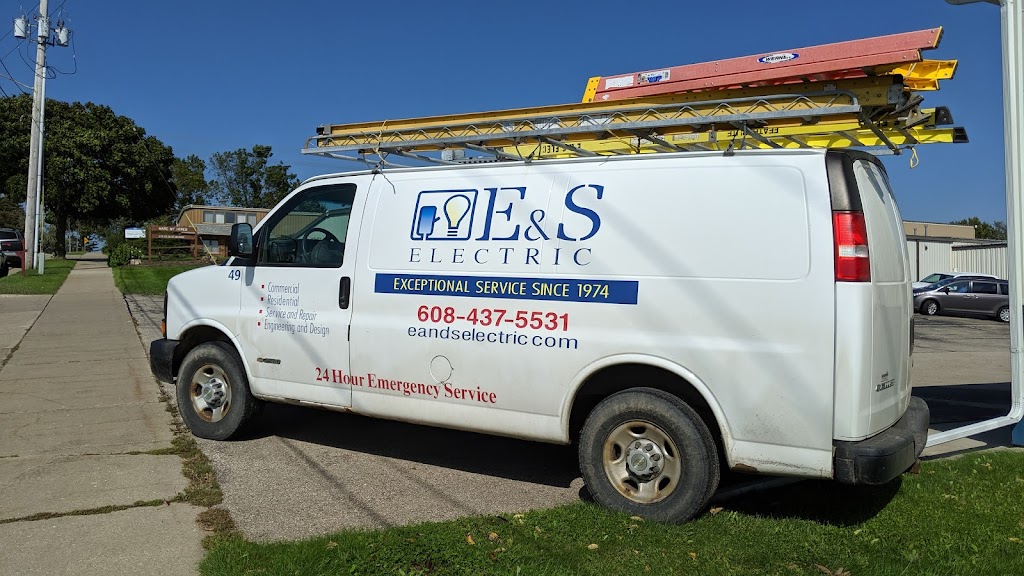 E & S Electric Inc | 251 S Blue Mounds St, Mt Horeb, WI 53572, USA | Phone: (608) 437-5531