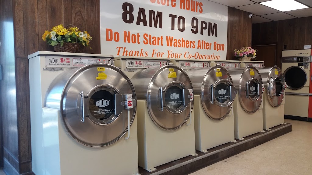 Engels Miamitown Laundromat | 7699 Harrison Ave # 1, Cleves, OH 45002, USA | Phone: (513) 353-9308