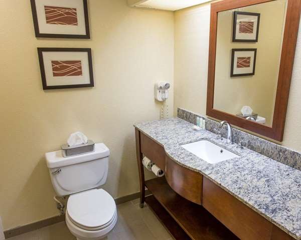 Comfort Inn Hammond | 110 Westin Oaks Dr, Hammond, LA 70403, USA | Phone: (985) 429-0120