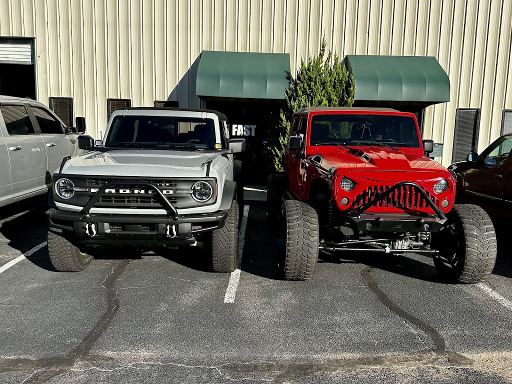 Hardline Customs - Off Road Jeep Truck and 4x4 | 240 Rope Mill Pkwy Suite 2, Woodstock, GA 30188, USA | Phone: (770) 675-8115