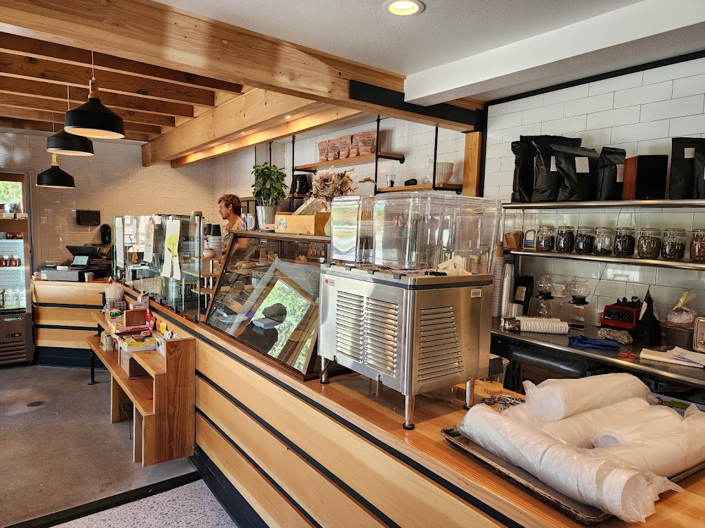 Alpaca Coffee & Tea | 26600 CA-243 Ste B, Idyllwild-Pine Cove, CA 92549, USA | Phone: (951) 468-4663