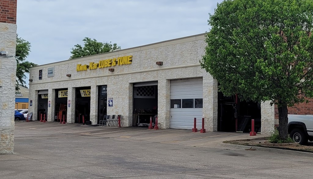 Kwik Kar Lube & Car Wash | 1209 W McDermott Dr, Allen, TX 75013, USA | Phone: (214) 495-3963