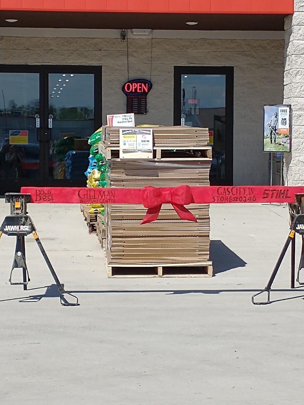 Gillman Home Center | 5950 E 500 S, Gas City, IN 46933, USA | Phone: (765) 998-3400