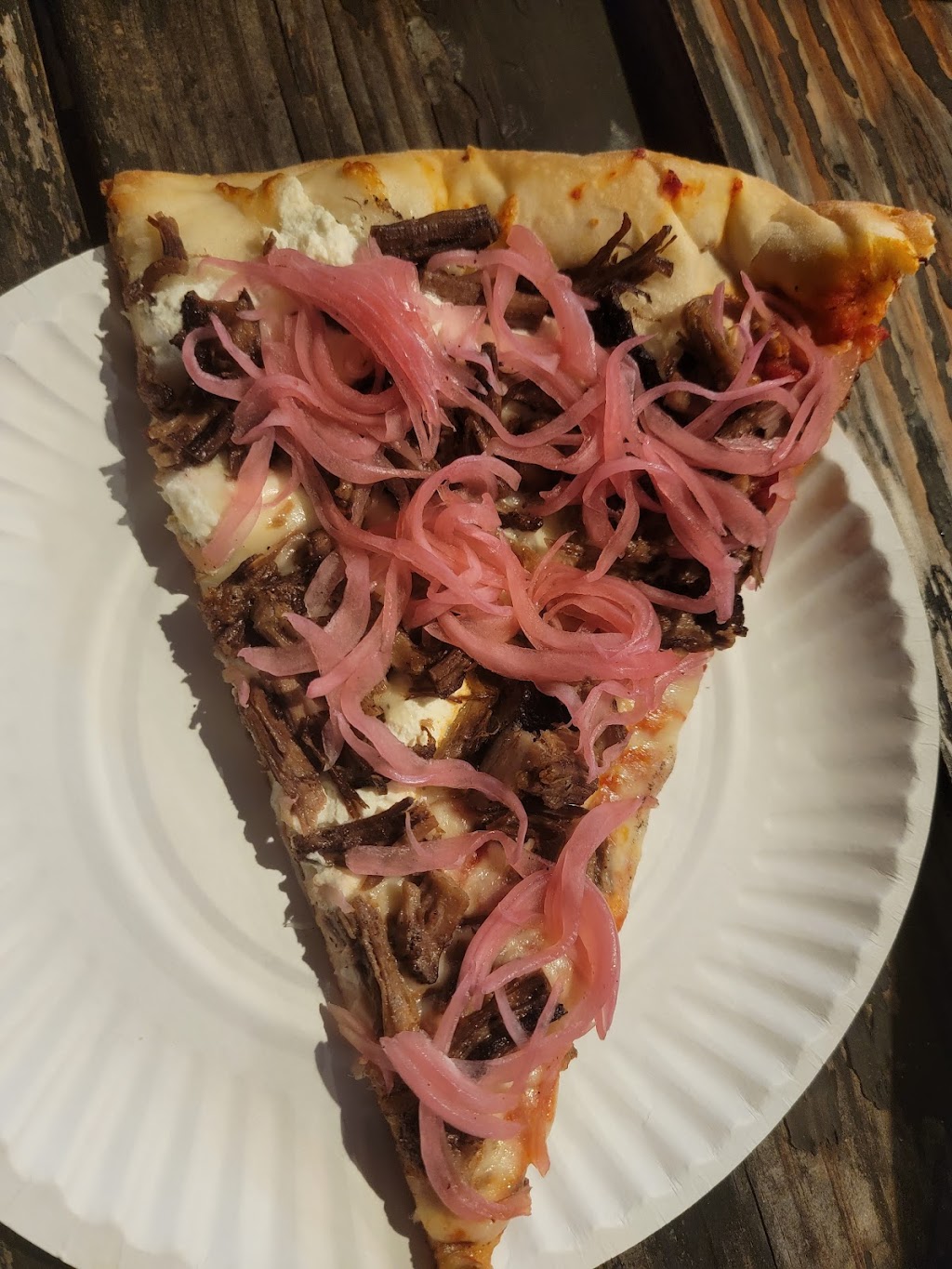 Backyard Slices | 300 Woodcleft Ave Store 3, Freeport, NY 11520, USA | Phone: (516) 867-4992