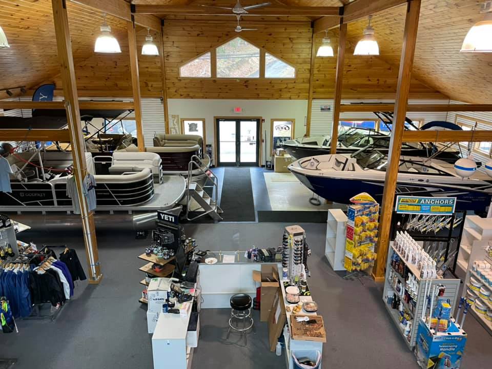Yankee Boating Center | 3578 Lake Shore Dr #6711, Lake George, NY 12845, USA | Phone: (518) 668-2862
