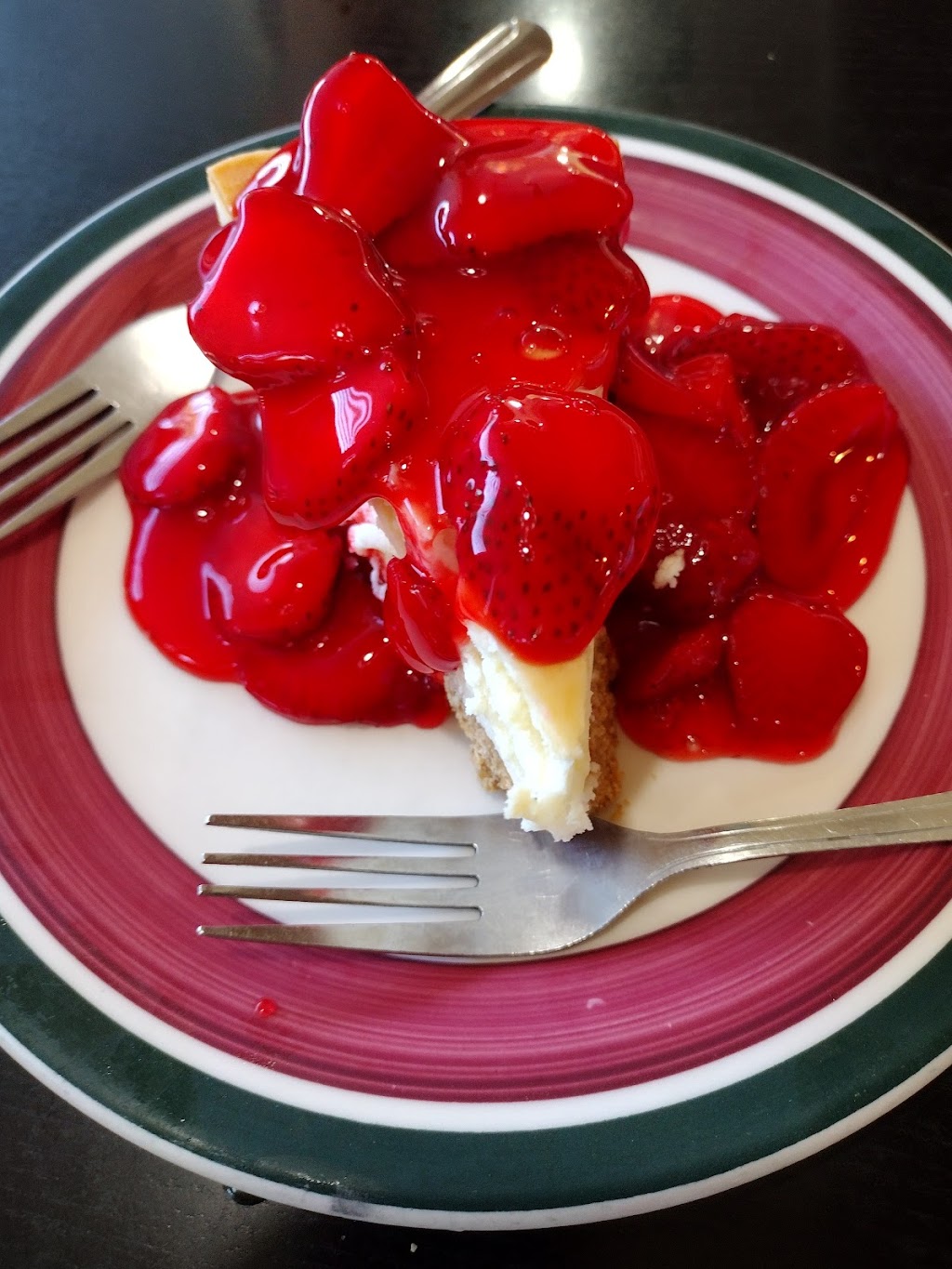 Cindys | 800 N Yosemite Ave, Oakdale, CA 95361, USA | Phone: (209) 847-7897