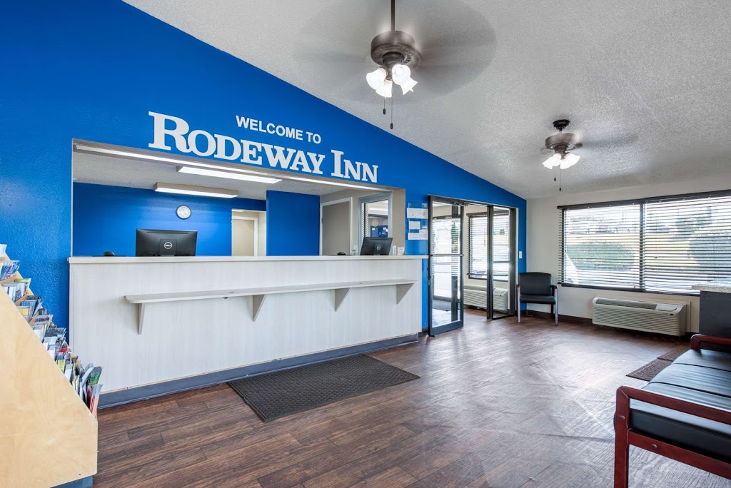 Rodeway Inn | 3850 Hauck Rd, Sharonville, OH 45241, USA | Phone: (513) 954-0701