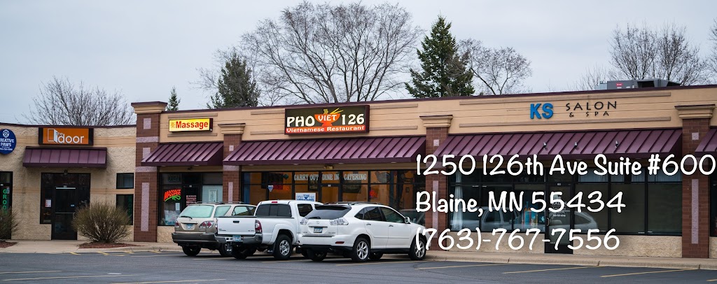 PhoViet 126 Vietnamese Restaurant | 1250 126th Ave NE #600, Blaine, MN 55434, USA | Phone: (763) 767-7715
