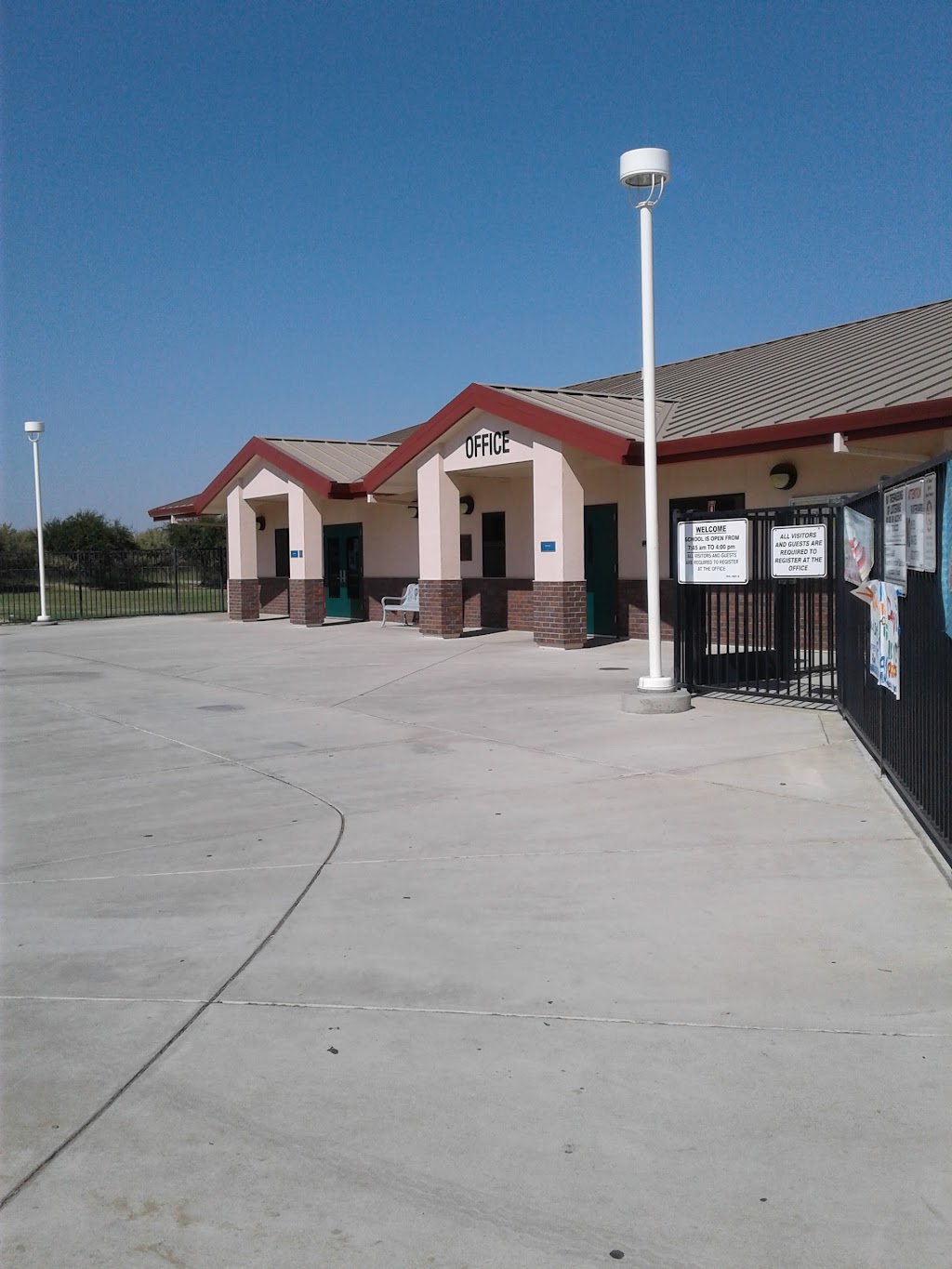 La Rosa Elementary School | 2800 Eastgate Blvd, Ceres, CA 95307, USA | Phone: (209) 556-1660