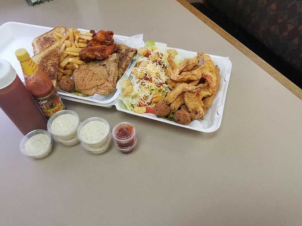 Rodeo Catfish and Wings | 1012 Ridgeview St #104, Mesquite, TX 75149, USA | Phone: (972) 288-1127