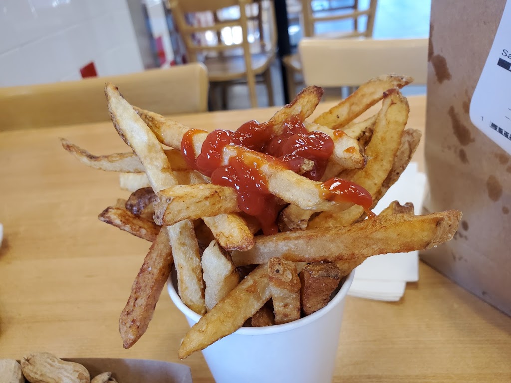 Five Guys | 4245 S Cooper St Suite 151, Arlington, TX 76015, USA | Phone: (817) 468-6033