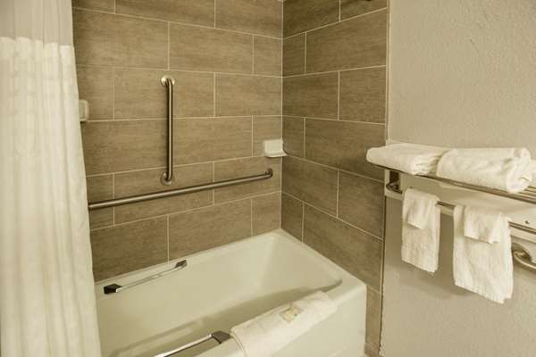 Quality Inn & Suites | 3844 179th St, Hammond, IN 46323, USA | Phone: (219) 937-7161