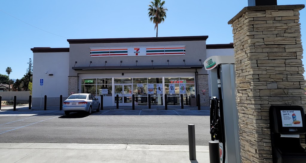 7-Eleven | 43271 ST, CA-74, Hemet, CA 92544, USA | Phone: (800) 255-0711