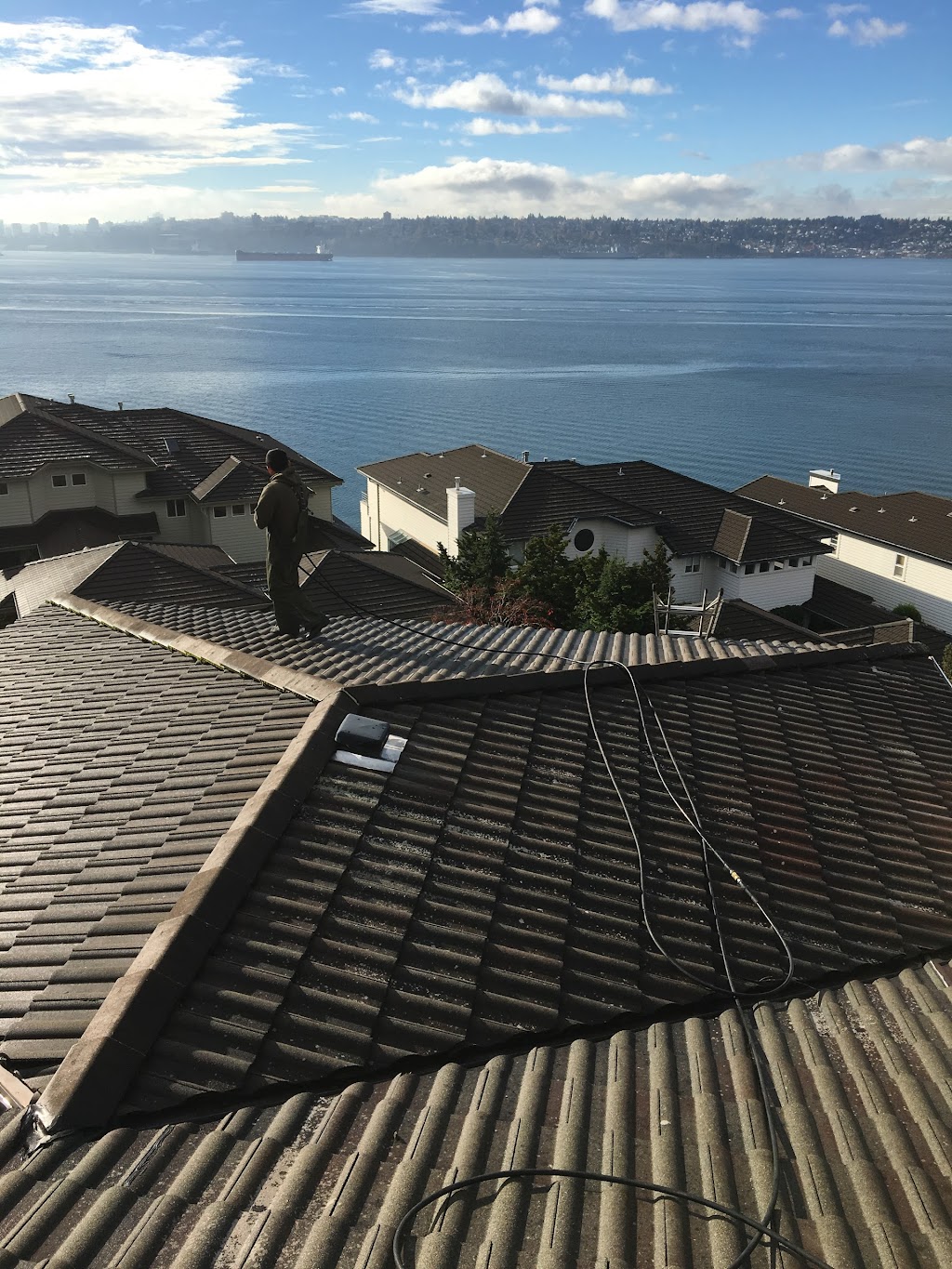 Northpeak Roof Cleaning LLC | 13401 Dana Ln E, Puyallup, WA 98373, USA | Phone: (253) 678-9565