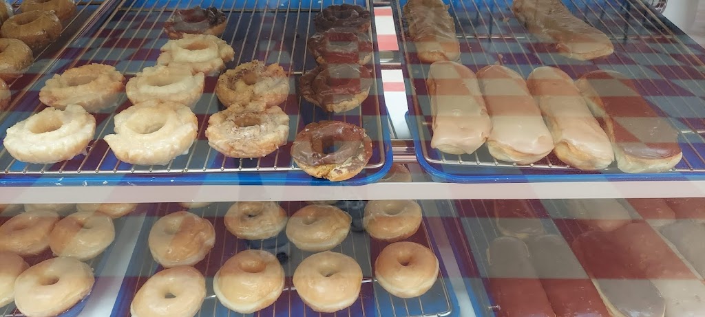 Donut Palace | 701 E Broadway St, Drumright, OK 74030, USA | Phone: (806) 567-6811