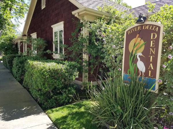 Walnut Grove River Dental | Walnut Grove Commercial-Residential Historic District, 1231 Browns Alley, Walnut Grove, CA 95690, USA | Phone: (916) 776-1235