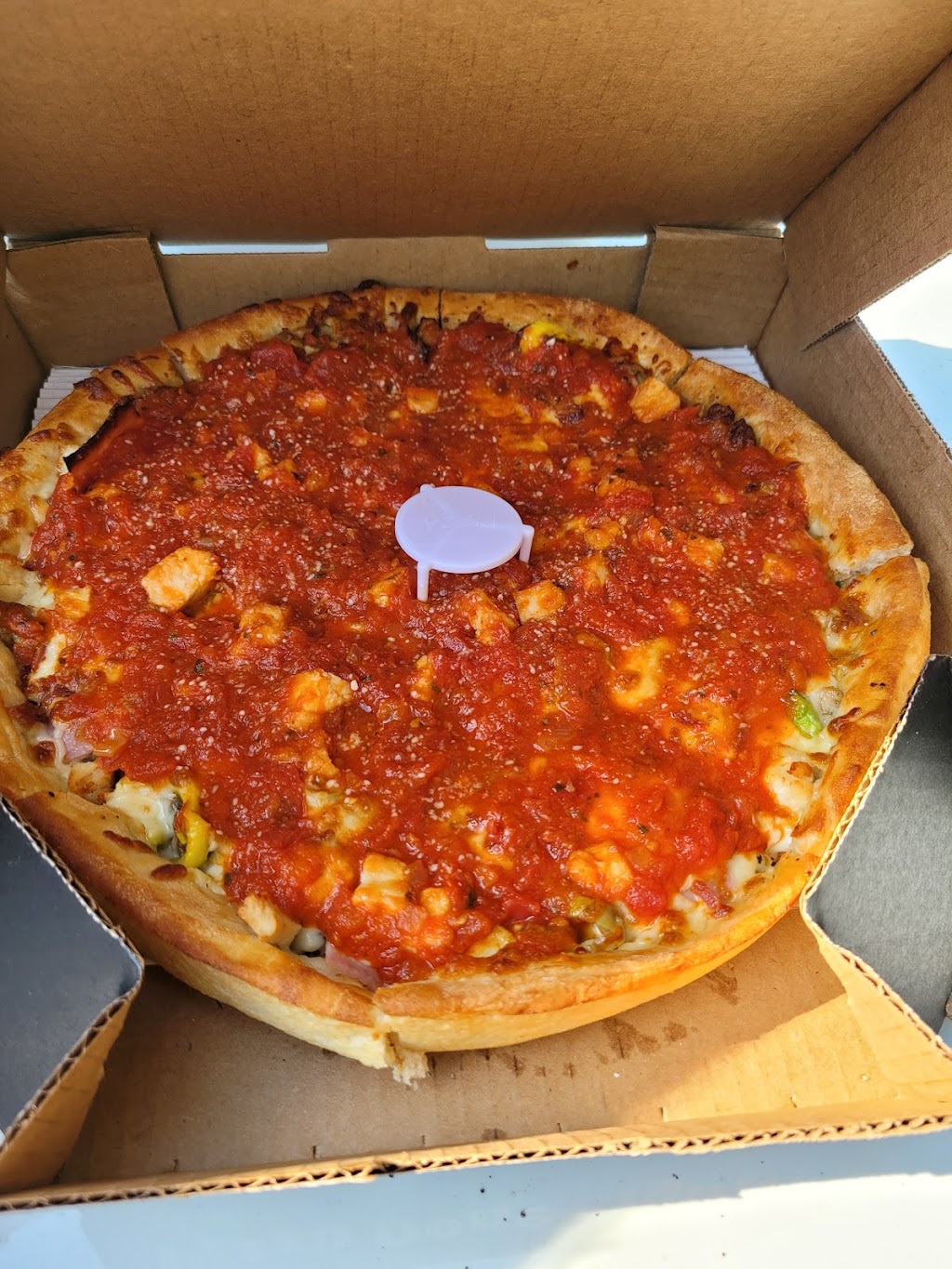 East Of Chicago Pizza | 9289 Poplar Ave, Germantown, TN 38138, USA | Phone: (901) 590-2731