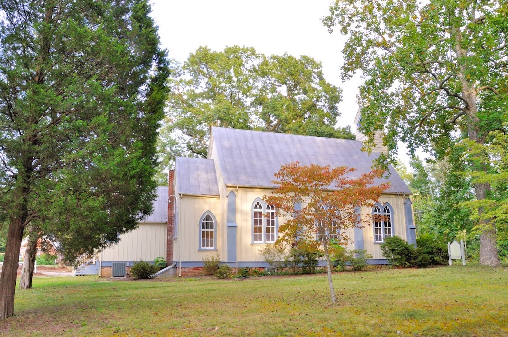 Ritchie Memorial Episcopal Church (1880) | 115 Virginia Ave, Claremont, VA 23899, USA | Phone: (804) 866-8629
