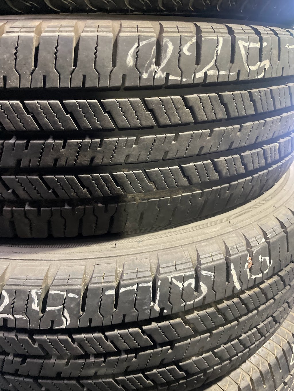 Tire AAA One Stop | 4640 Southfield Rd, Dearborn Heights, MI 48125, USA | Phone: (313) 722-4924