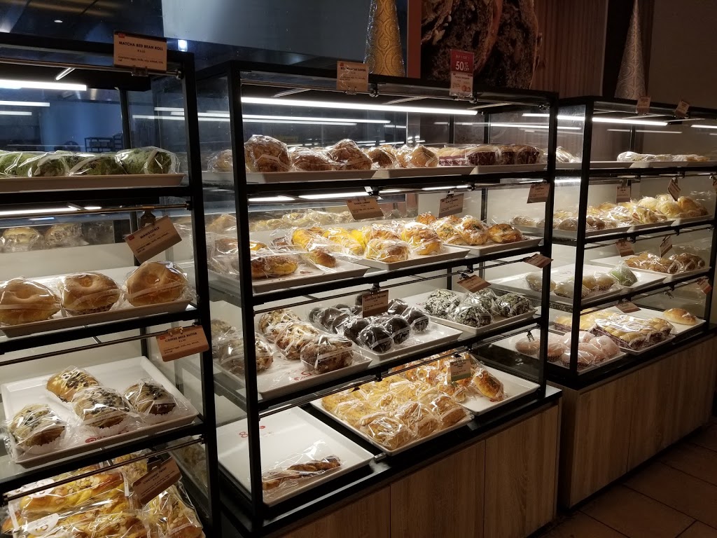 85°C Bakery Cafe - Newark | 35201-V, Newark Blvd, Newark, CA 94560, USA | Phone: (510) 796-8585