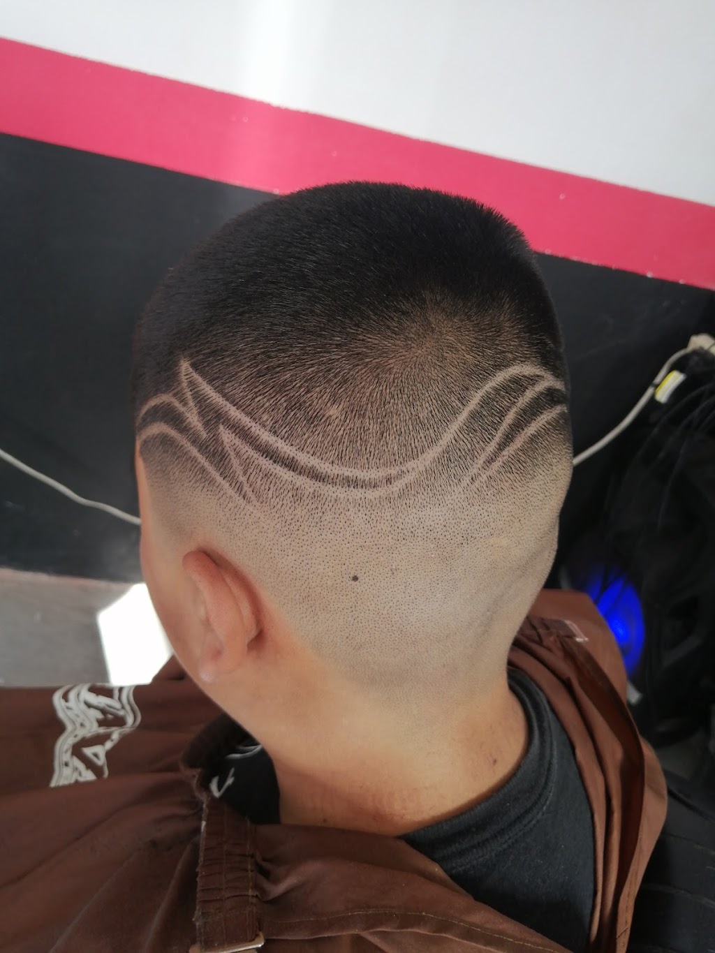 barber shop jesus moreno km 27 | Prof.ª Esperanza Reyes Sánchez, De la Amp. 32675, Tesoro Escondido, 32675 Cd Juárez, Chih., Mexico | Phone: 656 376 4437