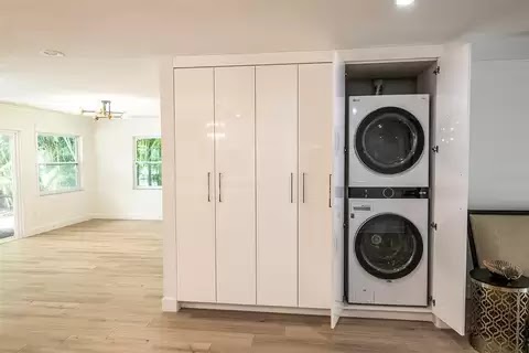 Calista Cabinets - Italian Kitchen Cabinets | 10919 Bullrush Terrace, Lakewood Ranch, FL 34202, USA | Phone: (941) 667-4500