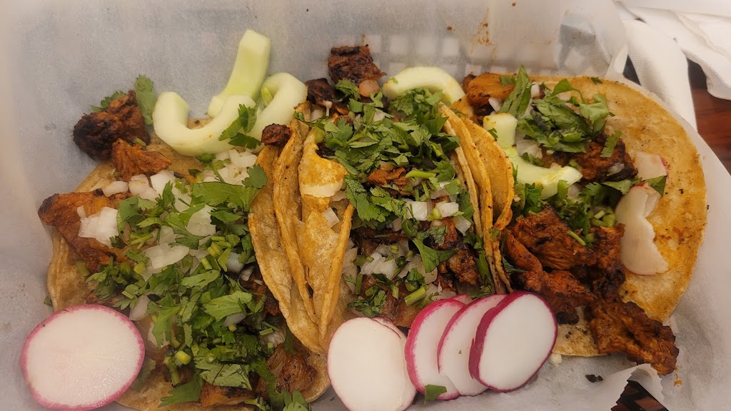 Cuervos Tacos 2 | 605 N Meridian St, Portland, IN 47371, USA | Phone: (260) 766-4256