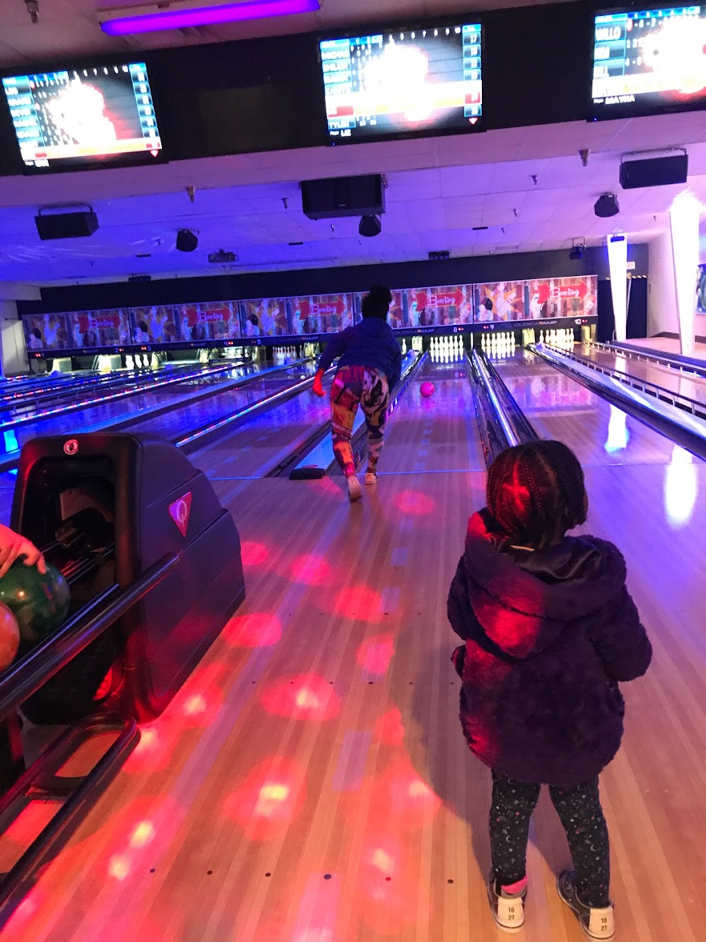 Ten Bowling Center | 1815 Military Pkwy, Fort Worth, TX 76127, USA | Phone: (817) 782-6122