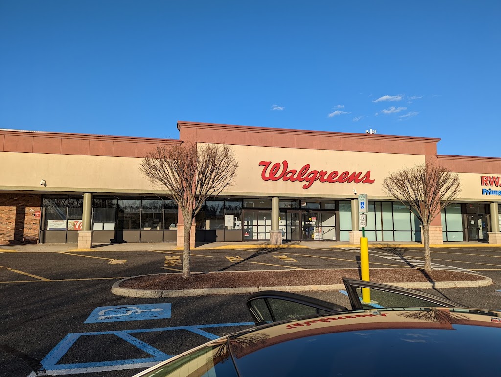 Walgreens | 4011 US-9, Howell Township, NJ 07731, USA | Phone: (732) 414-3617