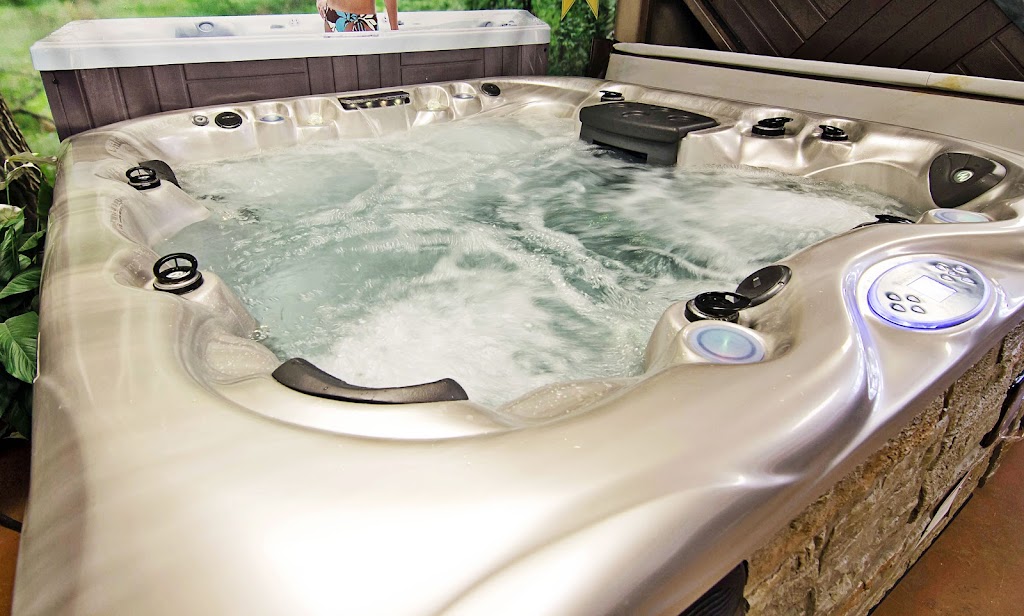 The Hot Tub Store | 8787 Hall Rd, Utica, MI 48317, USA | Phone: (586) 739-9111