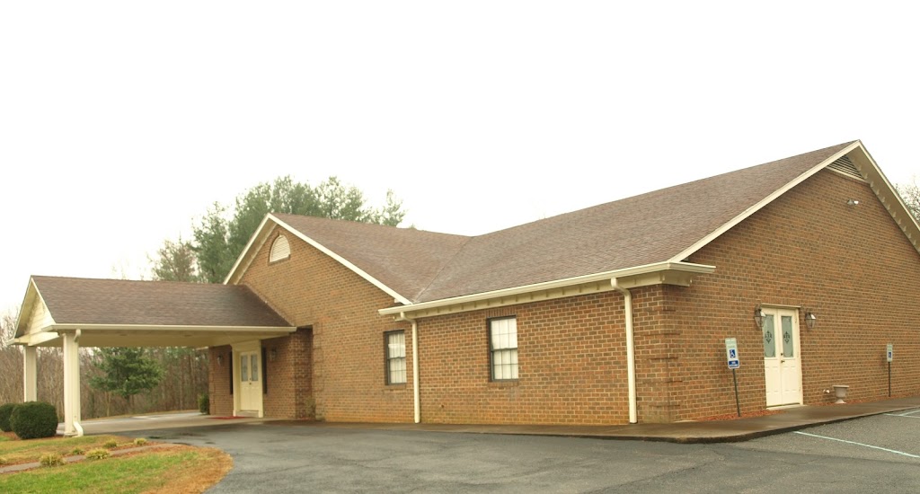 Norris Funeral Services, Inc. & Crematory - Stuart Chapel | 129 Howell Ln, Stuart, VA 24171, USA | Phone: (276) 694-2012