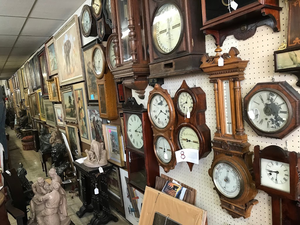 Triple A Antiques | 110 N 7th St, Beatrice, NE 68310, USA | Phone: (402) 239-2799