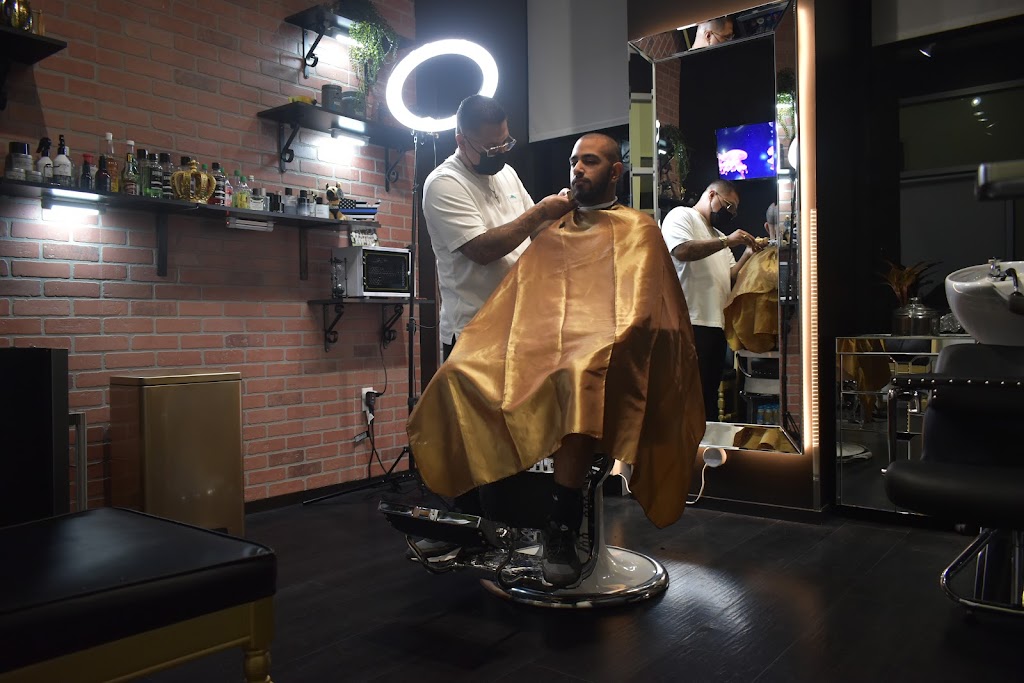 Coronado Barber Co. | 1403 Hermosa Ave, Hermosa Beach, CA 90254, USA | Phone: (323) 805-9388