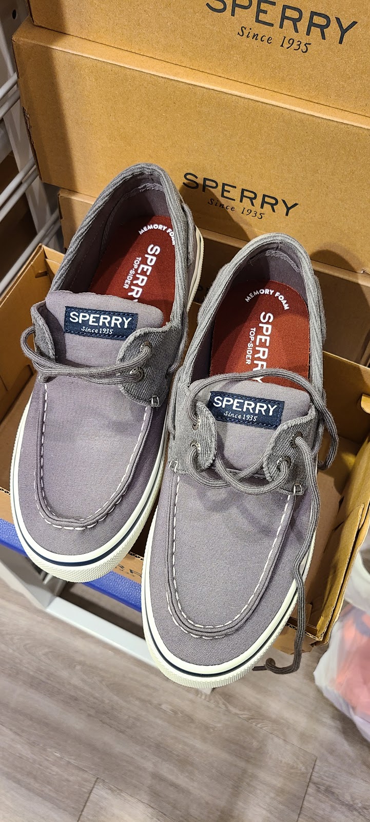 SPERRY OUTLET | Premium Outlets, 820 W Stacy Rd Suite 0154, Allen, TX 75013, USA | Phone: (469) 342-0411