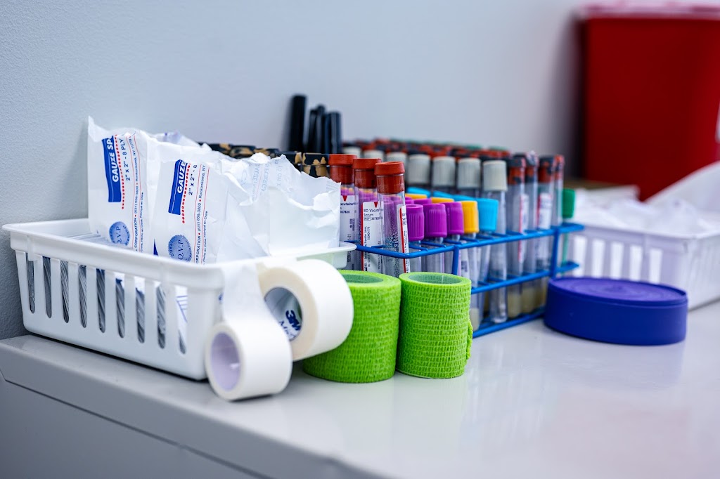 Enzo Clinical Labs - Plainview, NY | 760 Old Country Rd, Plainview, NY 11803, USA | Phone: (516) 931-7767