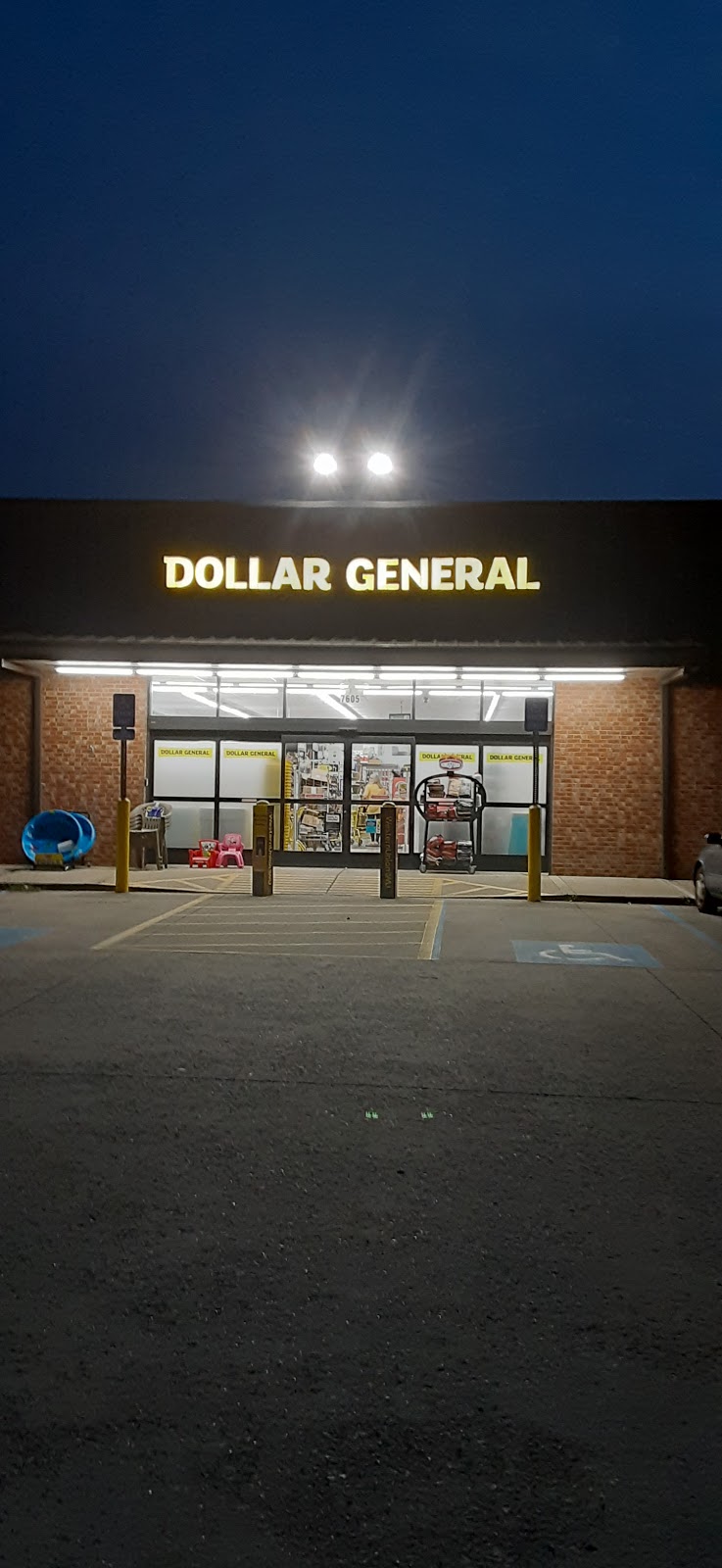 Dollar General | 7605 Hwy 41 A, Cedar Hill, TN 37032 | Phone: (615) 488-1550