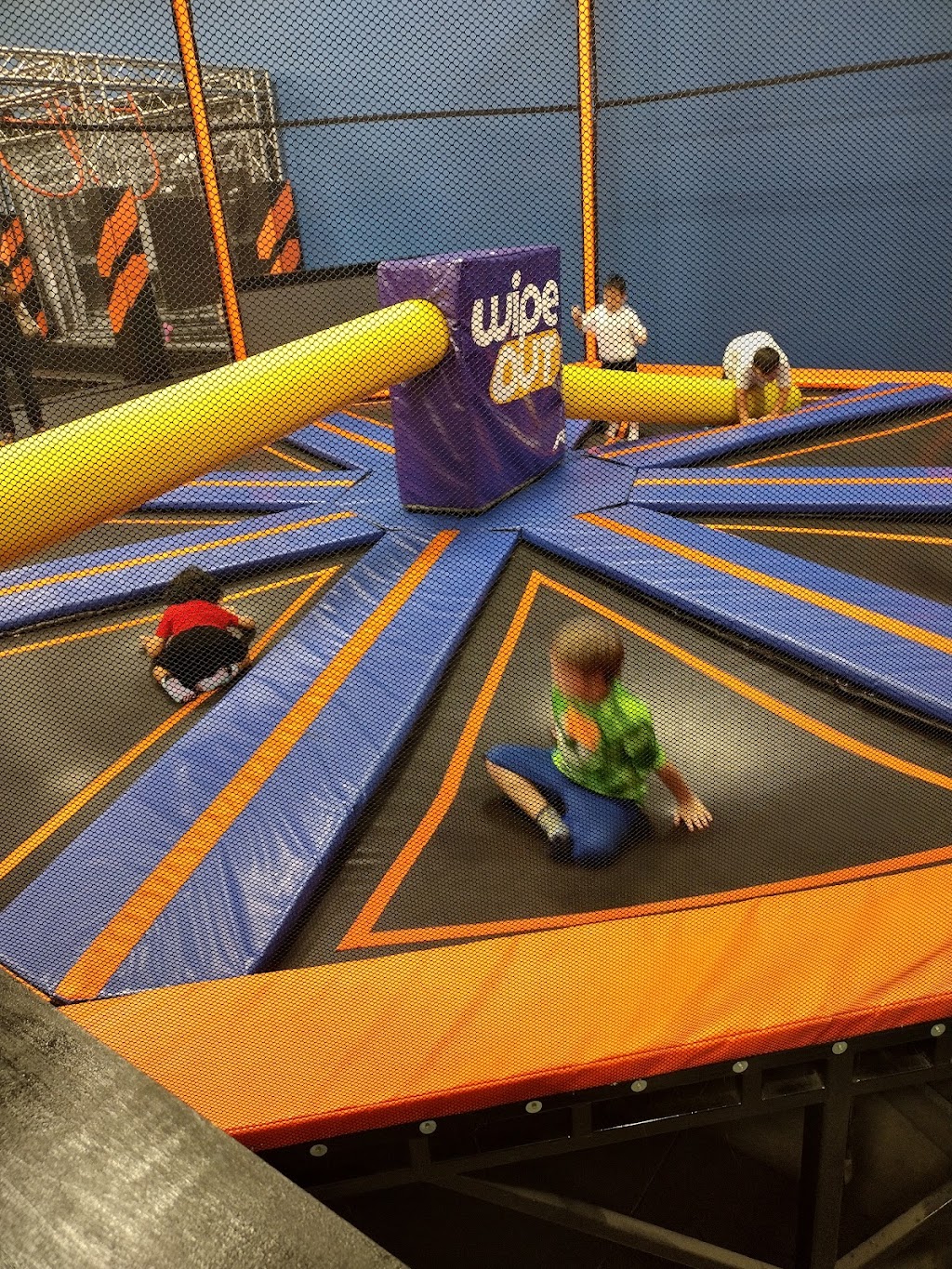 Sky Zone Trampoline Park | 6180 Edgelake Dr, Sarasota, FL 34240, USA | Phone: (941) 363-6359