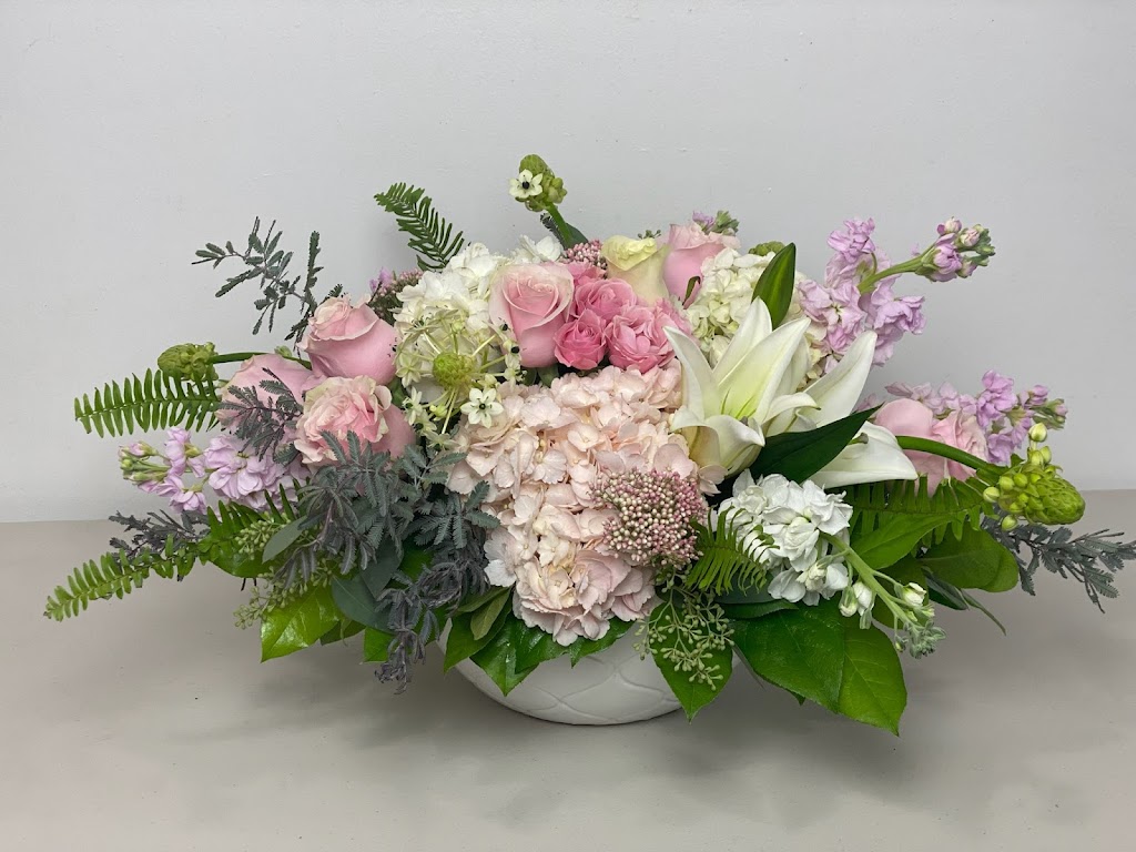 Luxe Stems Floral Design Gallery | 4350 Main St Suite 120, Frisco, TX 75033, USA | Phone: (469) 545-2797