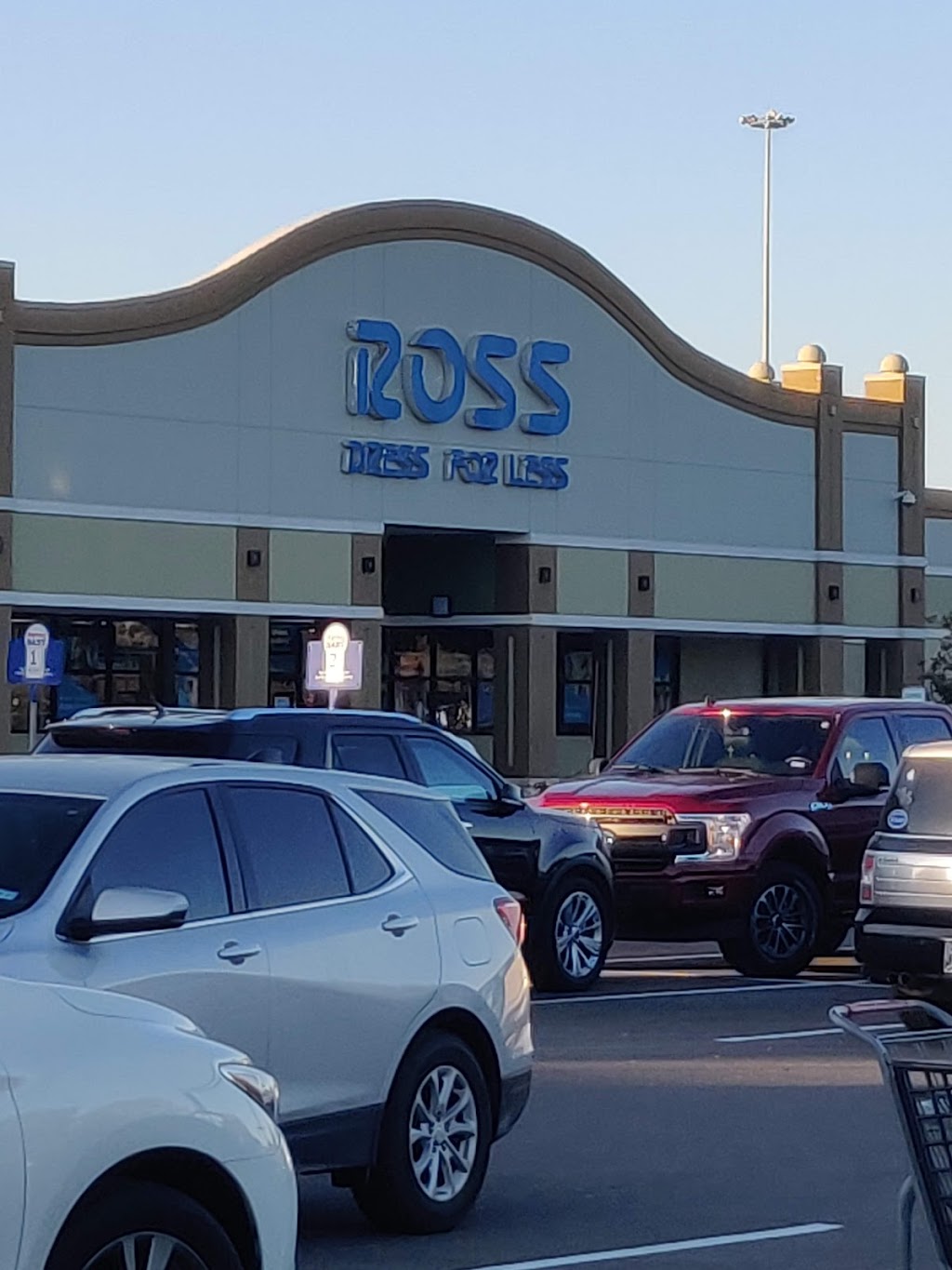 Ross Dress for Less | 5400 Brodie Ln, Sunset Valley, TX 78745, USA | Phone: (512) 892-2874