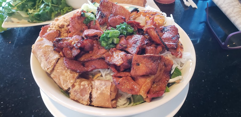 Pho Van 2 | 8790 Cuyamaca St suite k, Santee, CA 92071, USA | Phone: (619) 631-7878