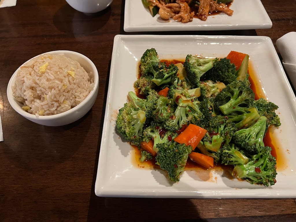 Fulins Asian Cuisine | 1009 Crossings Blvd, Spring Hill, TN 37174, USA | Phone: (931) 489-9188