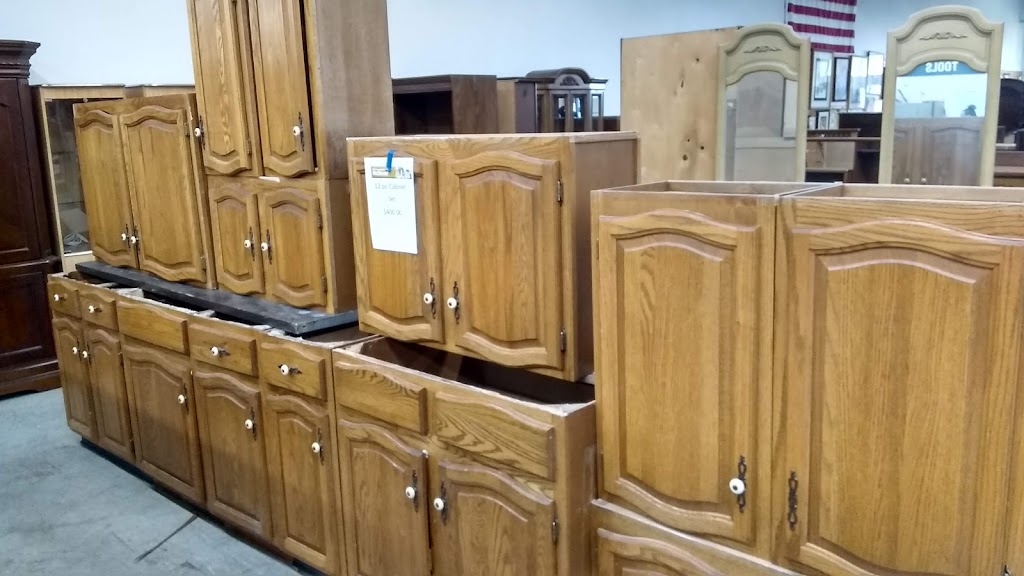 Lake-Geauga Habitat for Humanity ReStore | 34225 Vine St, Eastlake, OH 44095, USA | Phone: (440) 226-3212