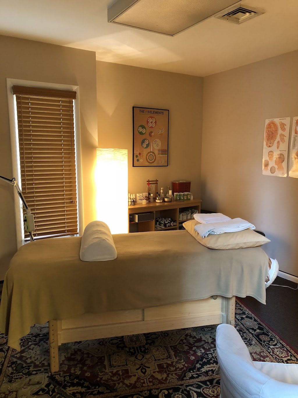Kerri Myatt Acupuncture and Herbal Medicine | 1515 West Chester Pike suite a-3, West Chester, PA 19382, USA | Phone: (610) 308-4298