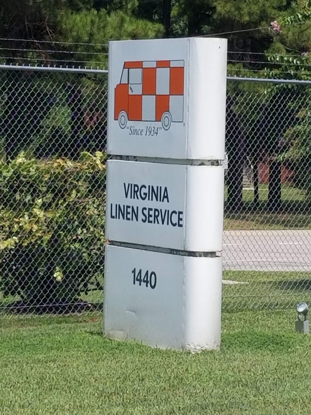 Virginia Linen Service | 1440 Hickory Hill Rd, Petersburg, VA 23803, USA | Phone: (804) 732-3312