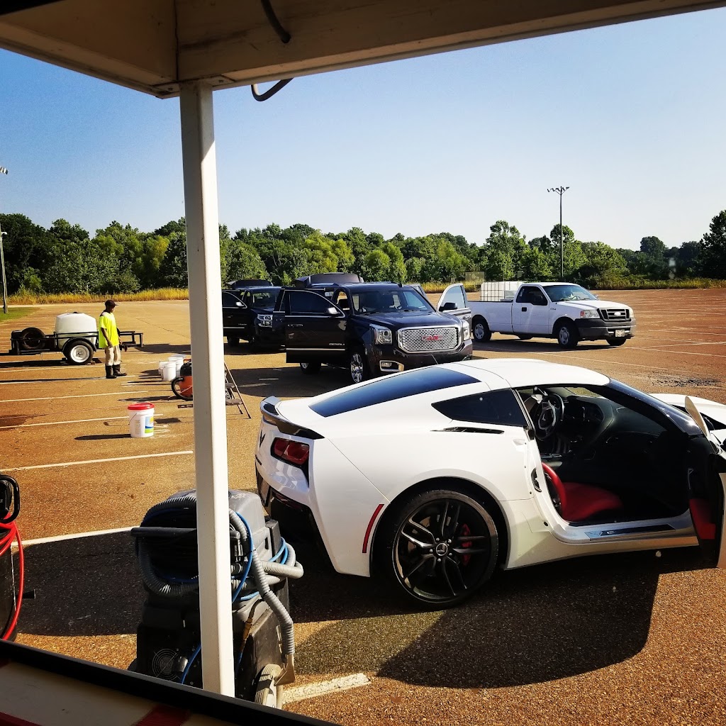 Crown Detailing Hand Car Wash | 1021Casino, Center Dr, Tunica Resorts, MS 38664, USA | Phone: (662) 655-9814