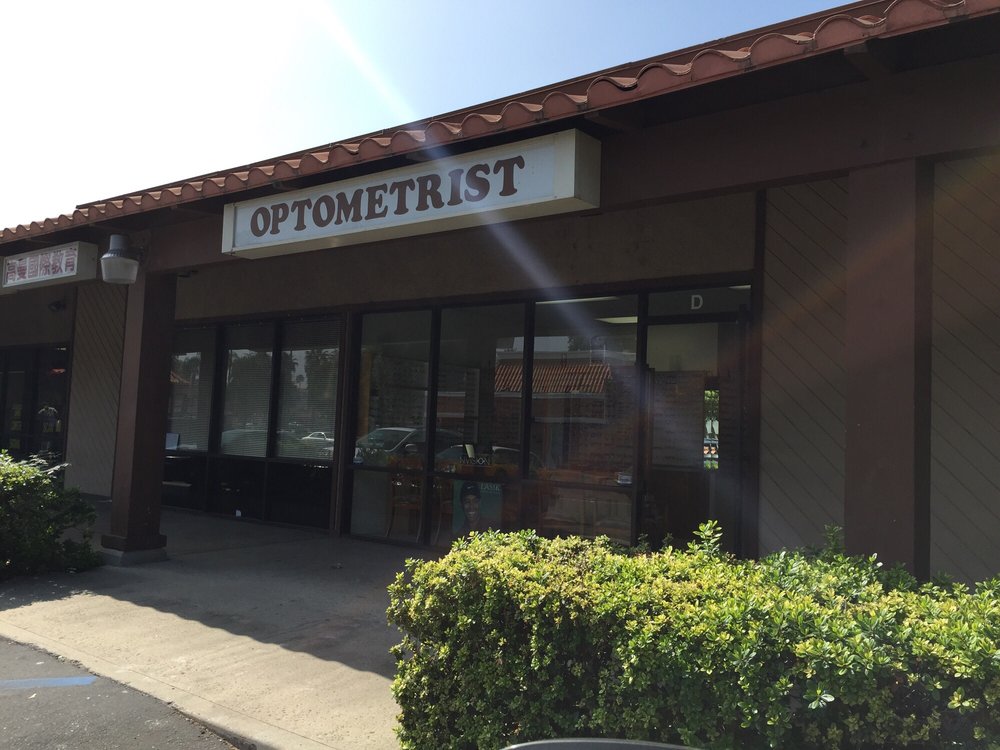 Dr. Bogard Chang Optometry | 1450 University Ave d, Riverside, CA 92507, USA | Phone: (951) 682-8190